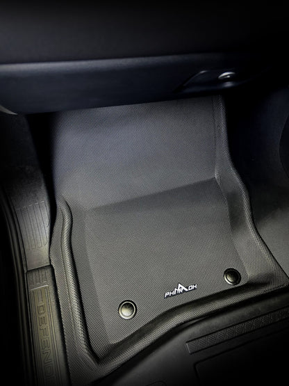 Land Rover Defender Floor Mats ( 2 Rows ) - Custom Fit, Waterproof & Anti Skid