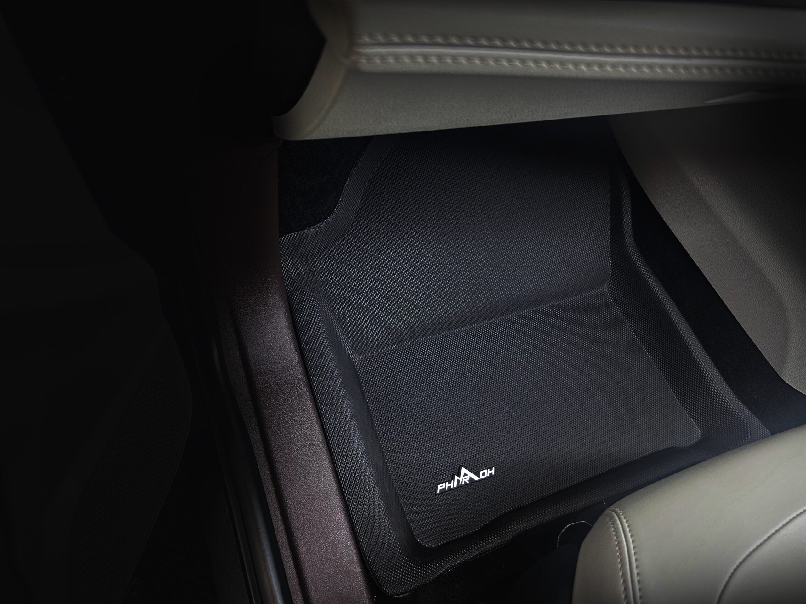 Tata Safari Facelift Car Floor Mats ( 7 Seater ) (2023-2025) - Custom Fit, Waterproof & Anti Skid