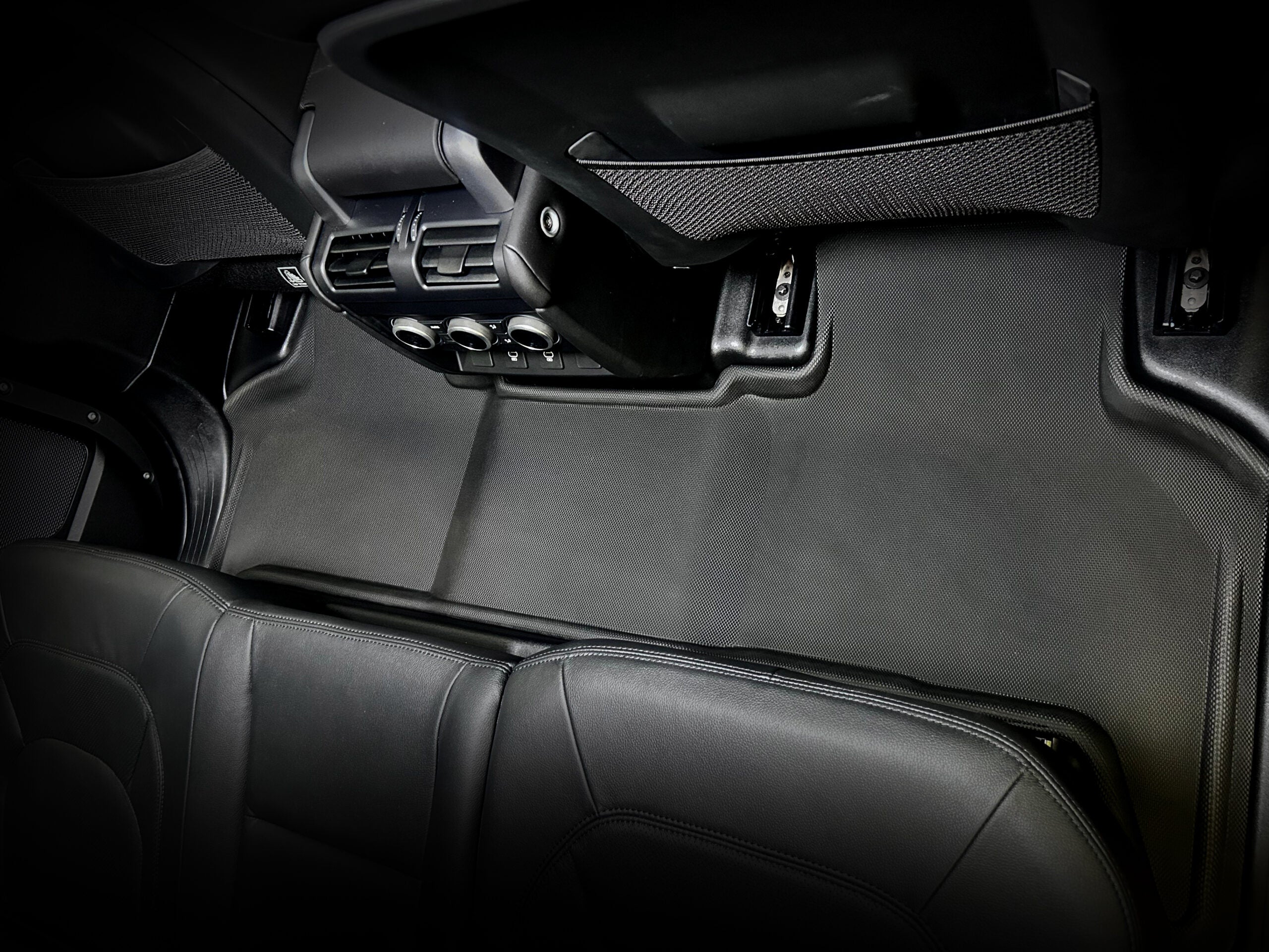 Land Rover Defender Floor Mats ( 2 Rows ) - Custom Fit, Waterproof & Anti Skid